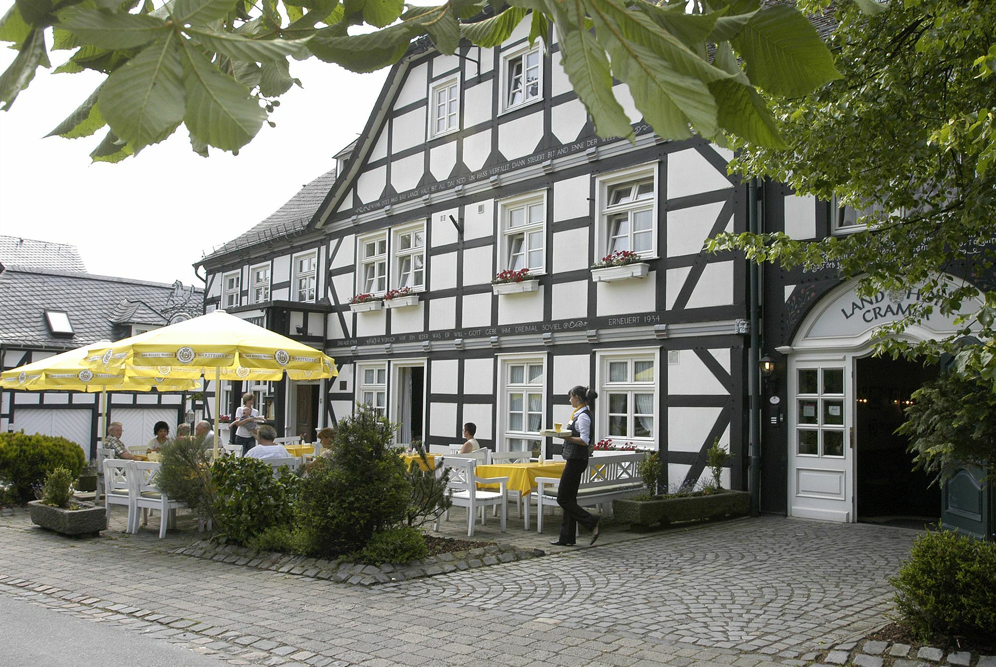 Landhotel & Gasthof Cramer Warstein Exterior foto